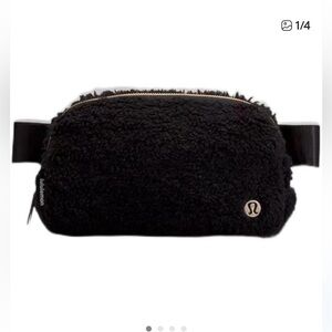 Lululemon Black Fleece Belt Bag